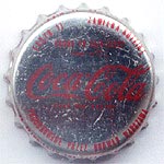 Pedro (PN65, cena 25 z�, Browar Warszawski, tekst na zabkach: u g�ry - trwa�os� 12 mies., u do�u - za zezwoleniem Coca-Cola Company, na licu: ekst.11 zawiera kofein�/norma PN-65/A-79032/cena z� 25, pod Coca-Cola - znak tow. zastrz./ PRODUKOWANE PRZEZ BROWAR WARSZAWA)